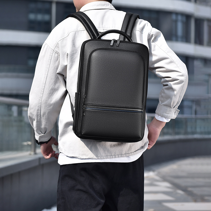 Men Accessories Bag - بو الجلود على ظهره للرجال ،
